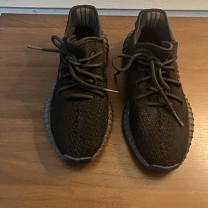 Adidas 6.5 Men’s Yeezy Boost 350 V2 Bred 2017